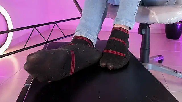 ArchieCollins online show from November 2025 10:57:01 PM