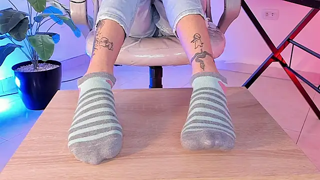 ArchieCollins online show from December 2025 09:26:02 PM