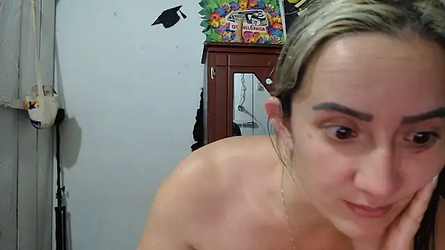 DeepAnal07 online show from January 2026 03:57:02 AM