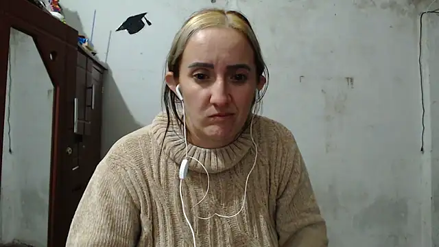 DeepAnal07 online show from March 2026 03:33:01 AM