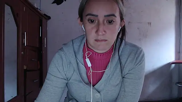 DeepAnal07 online show from April 2026 07:38:02 PM