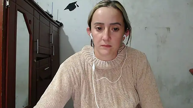 DeepAnal07 online show from April 2026 04:41:01 AM