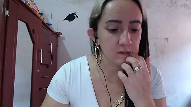 DeepAnal07 online show from February 2026 04:18:02 PM