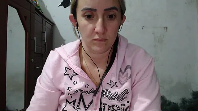 DeepAnal07 online show from February 2026 03:41:01 AM