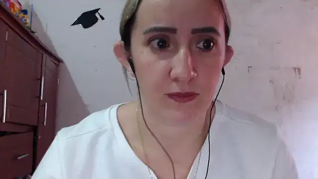 DeepAnal07 online show from February 2026 04:40:01 PM