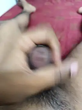 Aaryans69 online show from November 2025 07:13:01 AM