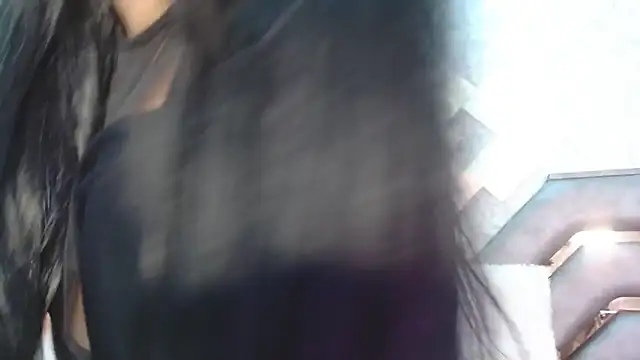 EmilyQueen3x online show from September 2025 04:34:01 PM