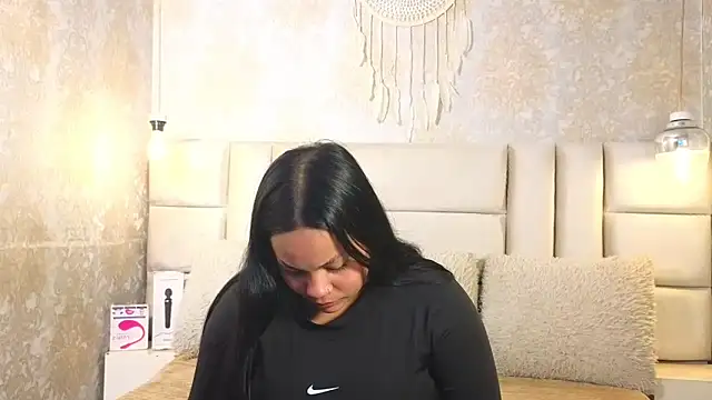 EmilyQueen3x online show from May 2026 02:29:01 PM