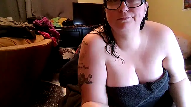 newfieocean online show from November 2025 02:28:02 AM