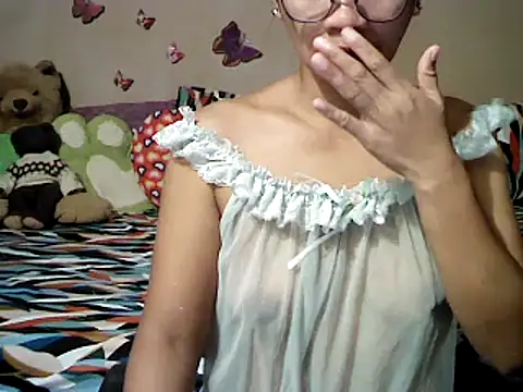 Mia Rein online show from December 2025 01:53:02 AM