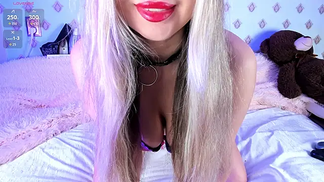 Briana Lovs online show from March 2026 06:14:01 AM