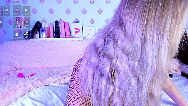 Briana Lovs online show from February 2026 02:11:01 AM