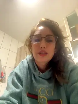 RAIRAsexy online show from October 2025 10:52:02 PM