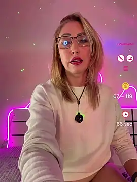 RAIRAsexy online show from May 2026 11:56:02 PM