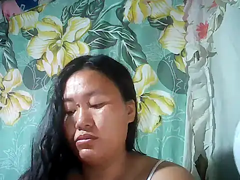 Snapshot of Sexyhorney4u chatting on November 2025 09:15:01 PM Sexyhorney4u online show from November 2025 09:15:01 PM