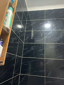 Snapshot of belaa_1 chatting on December 2024 10:50:01 PM belaa 1 online show from December 2024 10:50:01 PM