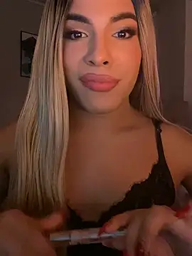 Snapshot of Valery__mt chatting on January 2025 07:26:01 PM Valery mt online show from January 2025 07:26:01 PM