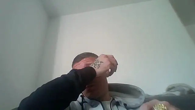 Snapshot of iamsex6969 chatting on November 2025 12:52:02 PM iamsex6969 online show from November 2025 12:52:02 PM