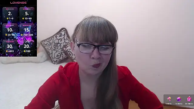 Snapshot of MargotLot chatting on February 2025 09:54:01 AM MargotLot online show from February 2025 09:54:01 AM