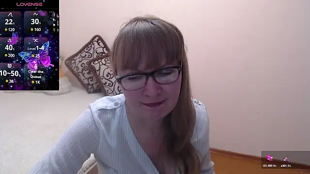 Snapshot of MargotLot chatting on January 2025 10:50:01 AM MargotLot online show from January 2025 10:50:01 AM