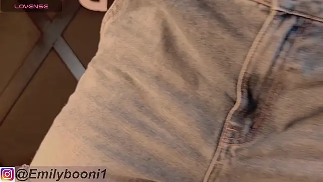 EmilyBoonny1 online show from February 2025 08:25:01 PM