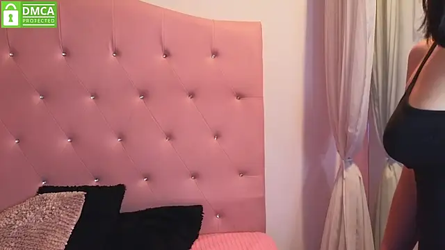 Ivy Gail online show from April 2026 06:42:01 AM