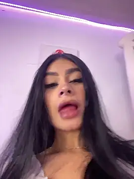 Cilie lee online show from April 2026 11:39:01 AM