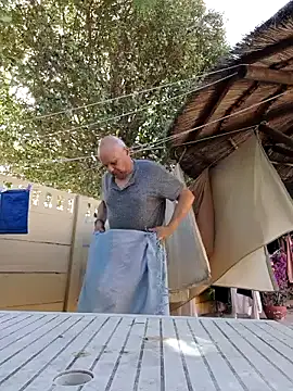 Snapshot of DaddyCumBumZA chatting on December 2024 02:58:02 PM DaddyCumBumZA online show from December 2024 02:58:02 PM