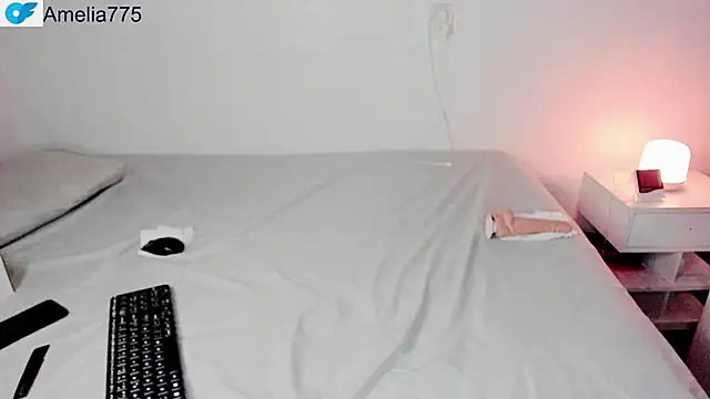 Amelia75 online show from December 2025 02:49:02 AM
