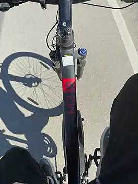 danicohoney online show from April 2026 01:57:01 PM