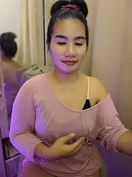 Kissy07 online show from March 2026 11:43:02 PM