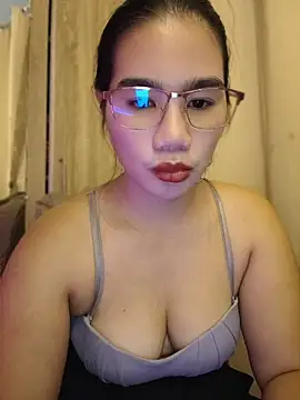 Kissy07 online show from March 2026 12:38:01 AM