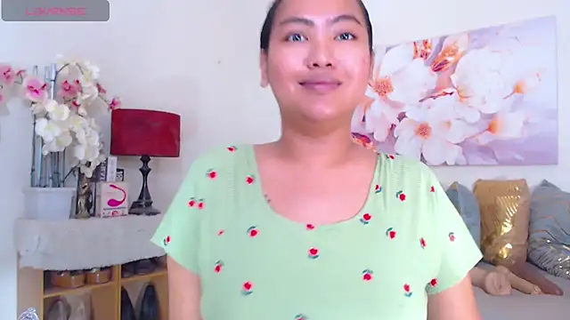 HugeCock Savanna online show from March 2026 05:47:01 PM