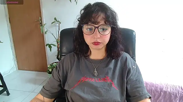 myamillor online show from October 2025 01:08:01 PM