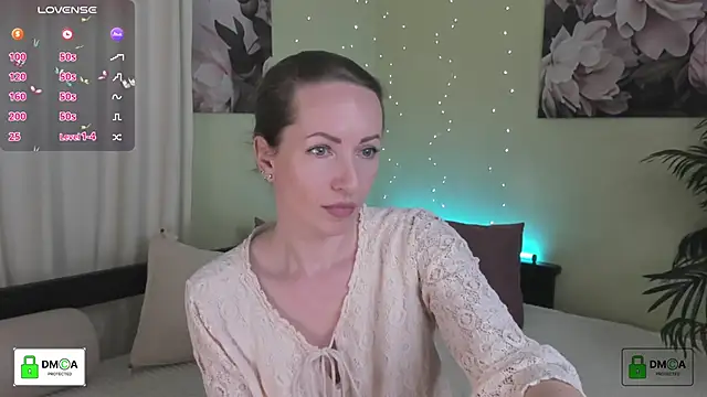 Queenymel online show from February 2026 03:10:02 PM