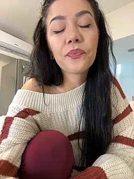 denise k online show from November 2025 12:54:02 PM