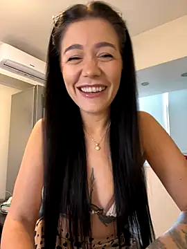 Snapshot of denise_k chatting on September 2025 11:48:02 AM denise k online show from September 2025 11:48:02 AM