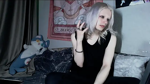 Alien Bella online show from June 2026 11:54:02 PM