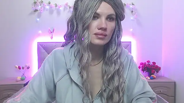 MilaLoona online show from March 2026 06:09:02 PM