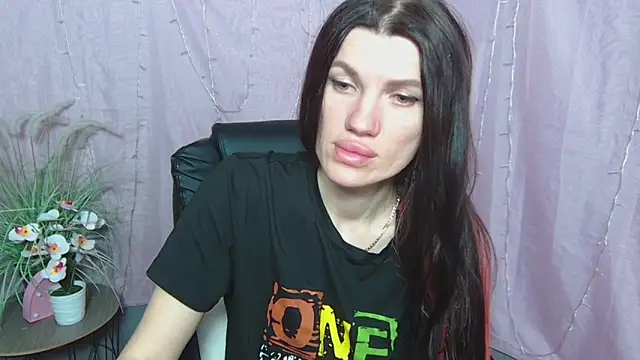 MilaLoona online show from April 2026 05:58:02 AM