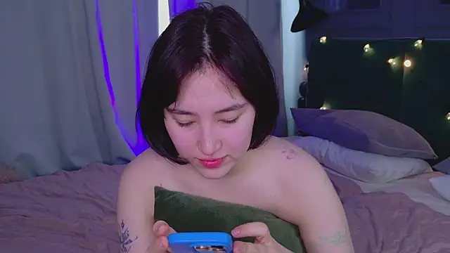 Snapshot of So_audrey chatting on March 2025 09:01:02 AM So audrey online show from March 2025 09:01:02 AM