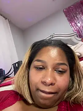 BigFineSelena online show from January 2026 12:33:01 PM