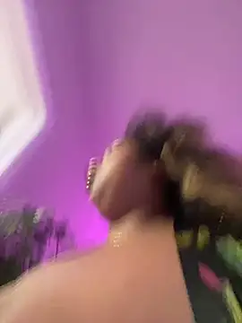 BigFineSelena online show from February 2026 01:07:02 PM