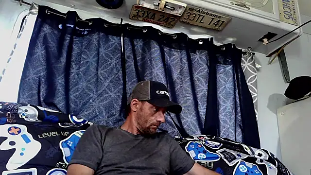 Snapshot of goodick4u28 chatting on April 2026 05:25:02 PM goodick4u28 online show from April 2026 05:25:02 PM