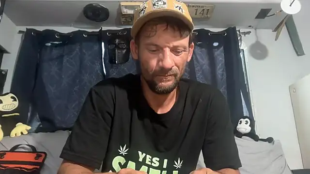 Snapshot of goodick4u28 chatting on May 2026 12:04:01 AM goodick4u28 online show from May 2026 12:04:01 AM