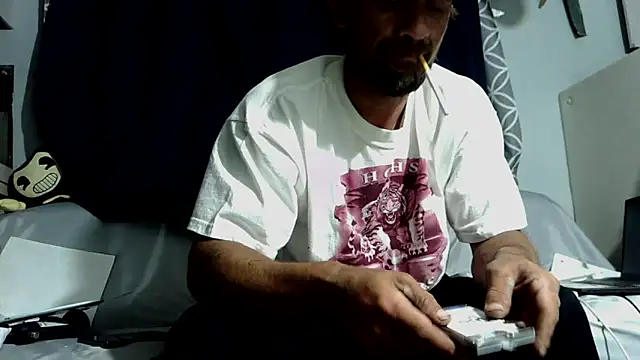 Snapshot of goodick4u28 chatting on May 2026 03:54:02 AM goodick4u28 online show from May 2026 03:54:02 AM