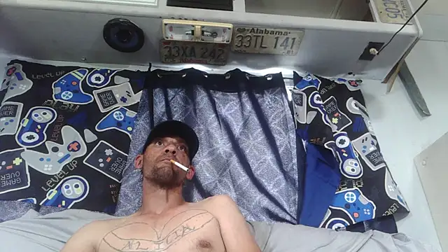 goodick4u28 online show from April 2026 07:08:02 PM