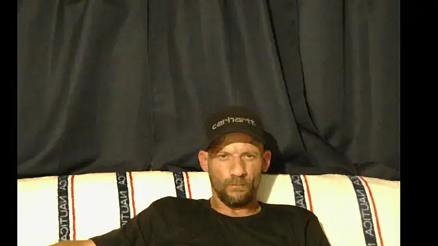 Snapshot of goodick4u28 chatting on May 2026 06:20:01 AM goodick4u28 online show from May 2026 06:20:01 AM