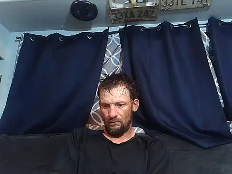 goodick4u28 online show from April 2026 05:20:06 AM