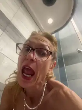 adella13 online show from January 2025 09:24:01 AM